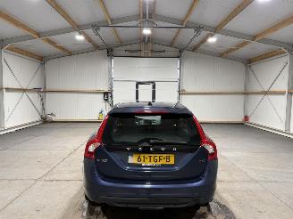 Volvo V-60 1.6 T3 110kW Airco Momentum picture 7