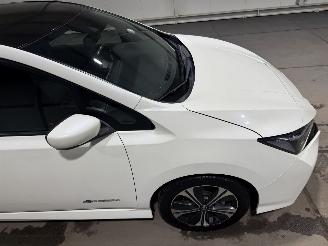 Nissan Leaf 40kWh N-Connecta 110kW Automaat picture 18