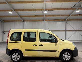 Damaged car Renault Kangoo 1.6-16V 78kW Expression 2009/10