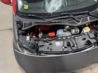 Smart Fortwo Cabrio EQ 18kWh 60kW Prime picture 29