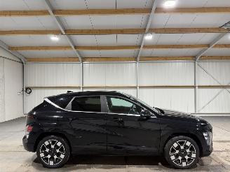 uszkodzony samochody osobowe Hyundai Kona 65.4kWh 160kW Premium 2024/8