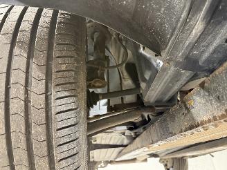 Suzuki Vitara 1.6 88kW Automaat High Executive Pano picture 27