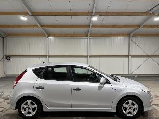 skadebil auto Hyundai I-30 1.4i 80kW i-Drive Drive Cool 2011/1