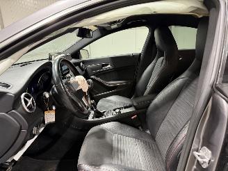 Mercedes Cla-klasse 180 90kW Airco Ambition picture 42