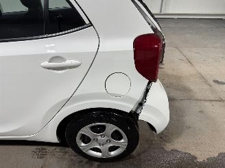 Kia Picanto 1.0DPi 49kW Airco Comfortline picture 15