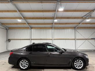 Coche accidentado BMW 7-serie 740e 190kW Automaat Schuifkantel iPerformance High Executive Luchtvering 2016/9