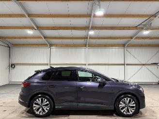 Vaurioauto  passenger cars Audi Q4 77 kWh Etron 195kW 45 Quattro Advanced Edition 2022/8