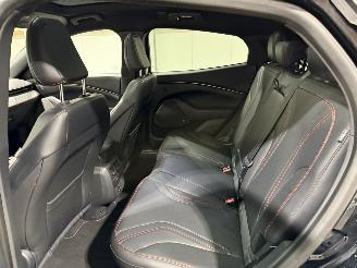 Ford Mustang Mach-e 75kWh AWD 198kW picture 21