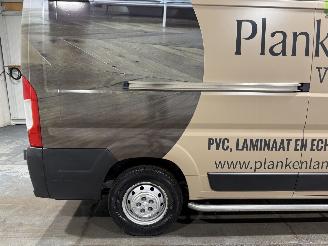 Peugeot Boxer 2.2BlueHDI 103kW L3H2 Premium picture 19