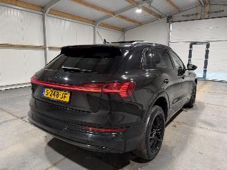 Audi E-tron 55 95kWh 300kW Quattro Advanced Luchtvering Pano picture 6