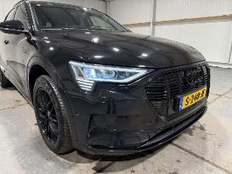 Audi E-tron 55 95kWh 300kW Quattro Advanced Luchtvering Pano picture 19
