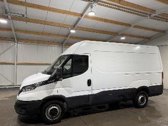 Iveco Daily 2.3D 101kW Automaat Clima Camera H3 picture 9