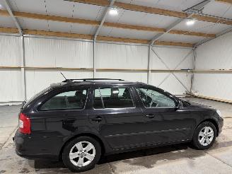 Skoda Octavia 1.6TDI 77kW Greentech Ambition Business Line picture 5