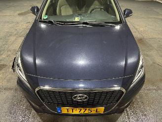 Hyundai Sonata HYBRID 115kW Automaat SE picture 26