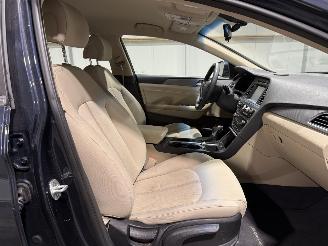 Hyundai Sonata HYBRID 115kW Automaat SE picture 49