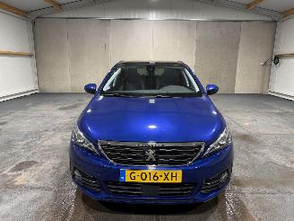 Peugeot 308 1.2PureTech 96kW Pano Blue Lease Premium picture 4