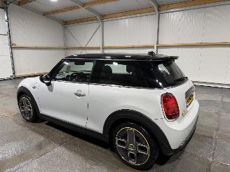 Mini Electric 33kWh 135kW Charged picture 12