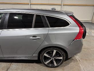 Volvo V-60 2.0D4 140kW Automaat SUMMUM picture 28