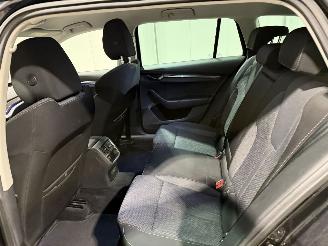 Skoda Octavia 1.5TSI 110kW First Edition picture 24