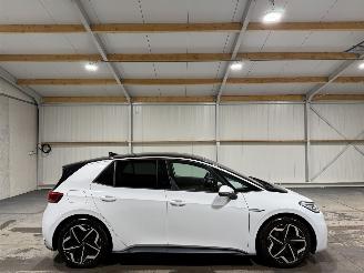 uszkodzony samochody osobowe Volkswagen ID.3 58kWh 150kW First PLUS 2020/11