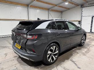 Volkswagen ID.4 77kWh 150kW Business picture 12