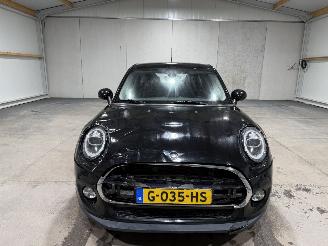 Mini Cooper 1.5 100kW Clima Stoelverwarming Chili picture 4