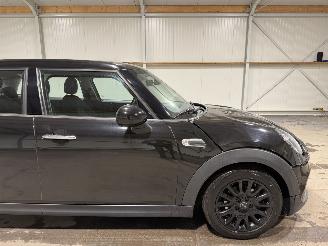 Mini Cooper 1.5 100kW Clima Stoelverwarming Chili picture 14