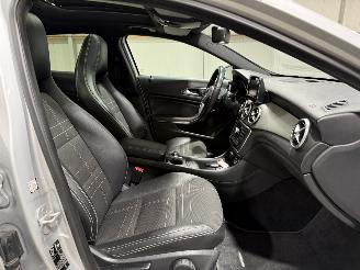 Mercedes GLA 220CDI 125kW Automaat Edition 1 Pano picture 39
