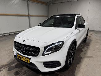 Mercedes GLA 180 90kW Automaat Pano Business  Solution picture 10