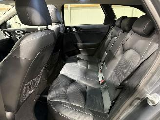 Kia Ceed 1.6GDI PHEV 77kW Automaat Pano ExecutiveLine picture 38