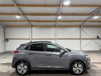 Coche accidentado Hyundai Kona 64kWh 150kW Premium 2019/11