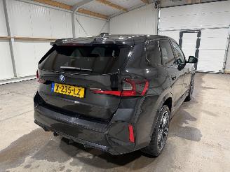 BMW iX1 xDrive30 67kWh 230kW Launch Edition picture 5