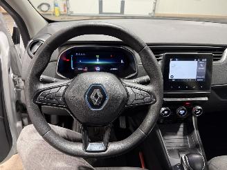 Renault Zoé 52kWh 80kW Life Carshare picture 15