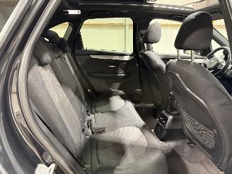 BMW 2-serie 218i 100kW Automaat Active Pano Tourer Executive picture 28