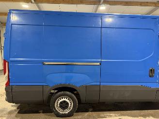 Iveco Daily 35s13V 2.3D 93kW Trekhaak H3L picture 26