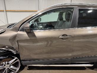 Nissan Qashqai 1.2 85kW Automaat Pano Tekna picture 15