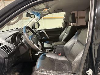 Toyota Landcruiser 2.8D-4D 130kW Automaat LX Blind Van picture 32