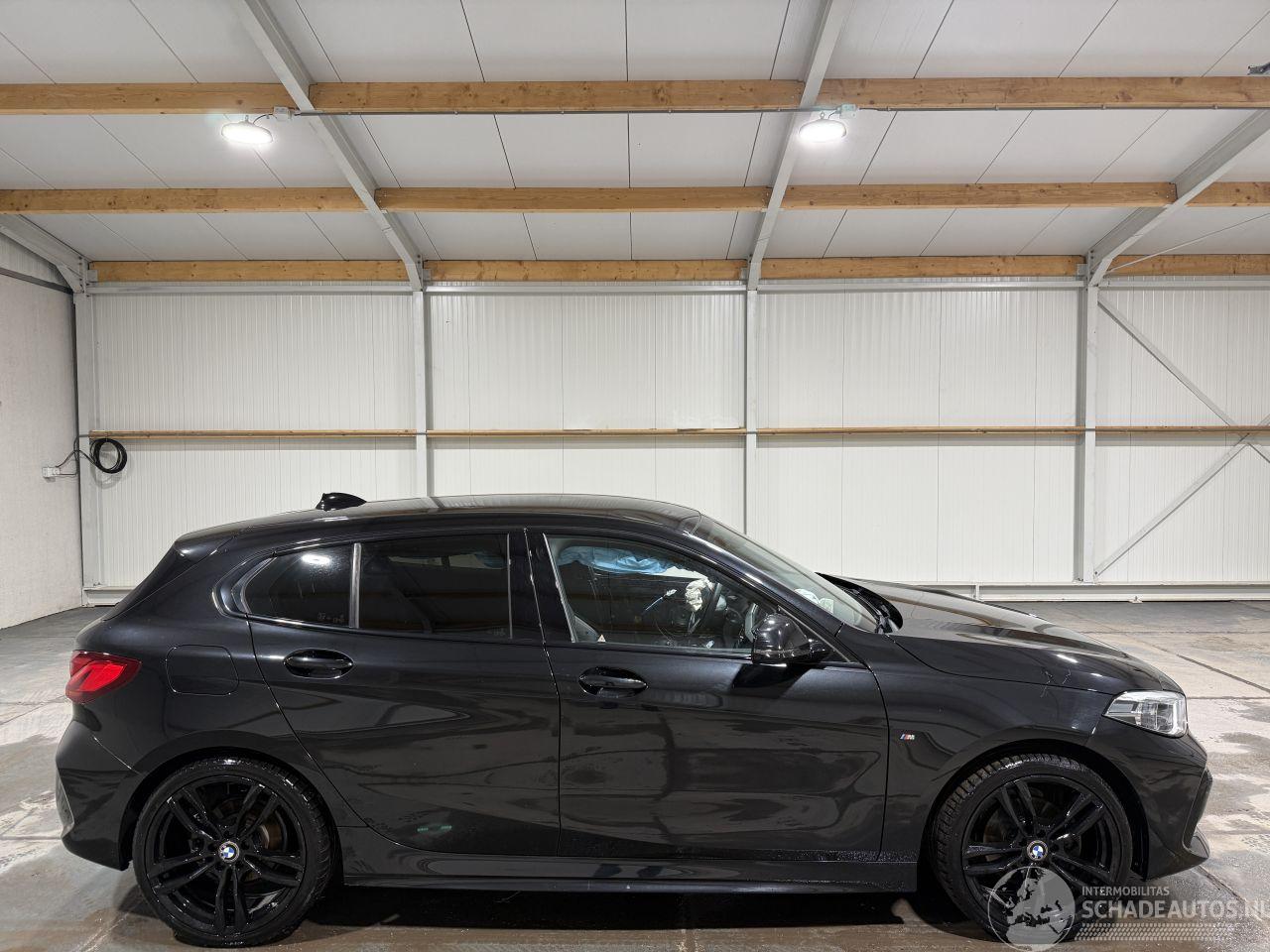BMW 1-serie 118i 103kW Automaat Executive Edition