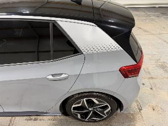 Volkswagen ID.3 58kWh 150kW First Plus picture 20