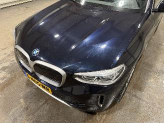 BMW iX3 80kWh 210kW High Executive Pano picture 19