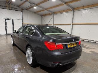 BMW 7-serie 740i 240kW Automaat Schuifkantel Executive picture 12