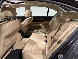 BMW 7-serie 740i 240kW Automaat Schuifkantel Executive picture 25