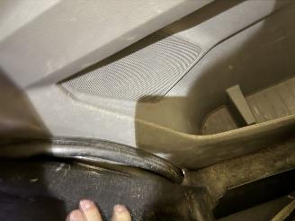 Volkswagen Transporter 2.0TDI 150kW D.C. Bulli L2 Automaat picture 29