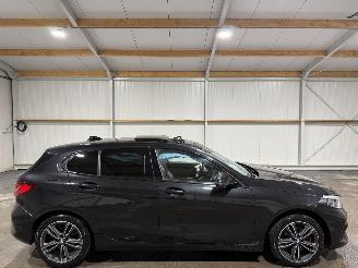 uszkodzony samochody osobowe BMW 1-serie 118i 103kW Automaat High Executive Edition Schuifdak 2020/6