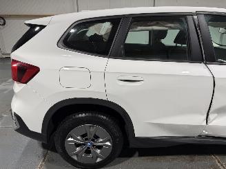 BMW iX1 67kWh 150kW eDrive20 Automaat picture 32