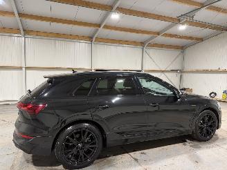 Audi E-tron 95kWh 55 300kW Quattro S Edition Luchtvering picture 5