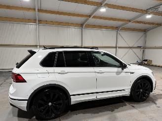 Volkswagen Tiguan 1.5TSI 110kW Automaat ACT HighLine Bussines R  Panoramadak picture 5