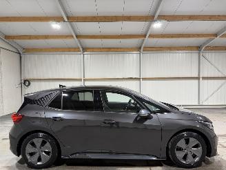 damaged passenger cars Cupra Born 62kWh 150kW Business 2022/11