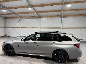 BMW 3-serie 318i 115kW Automaat picture 11