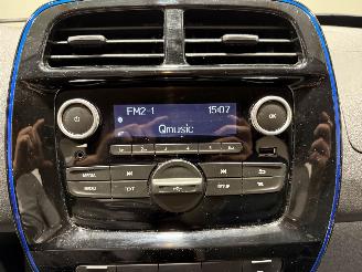 Dacia Spring 27kWh 33kW Comfort Plus Orange Pack picture 32